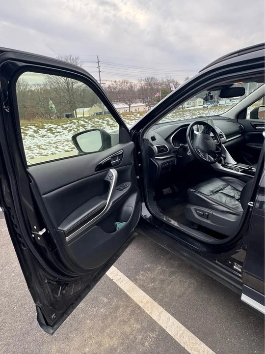 2019 Mitsubishi Eclipse Cross - Image 9 of 20