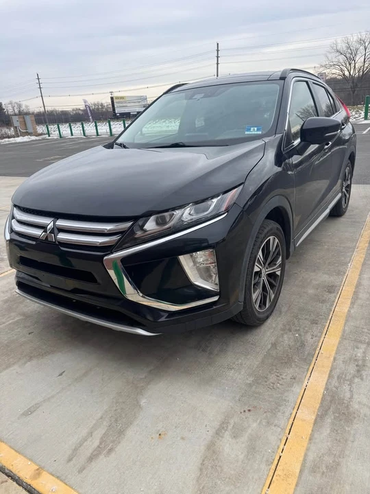 2019 Mitsubishi Eclipse Cross - Image 3 of 20