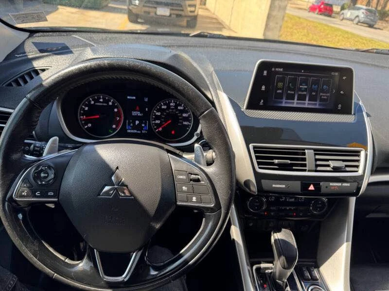 2019 Mitsubishi Eclipse Cross - Image 10 of 19