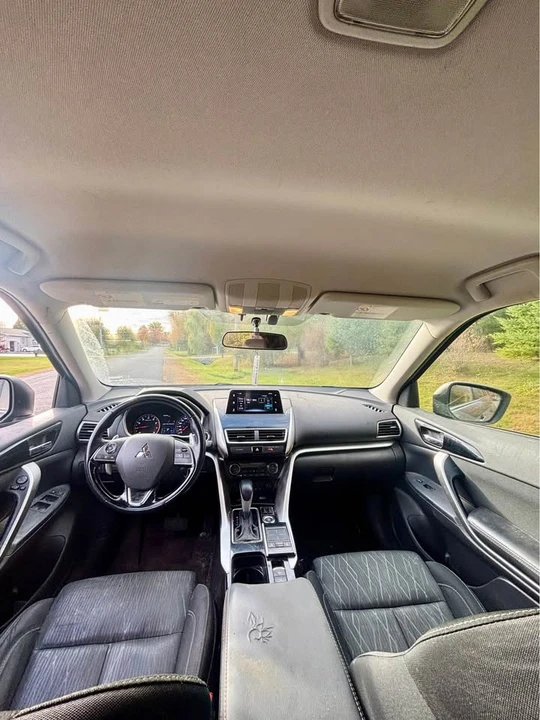 2019 Mitsubishi Eclipse Cross - Image 4 of 4