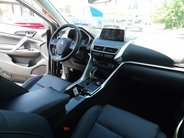 2019 Mitsubishi Eclipse Cross - Image 16 of 20