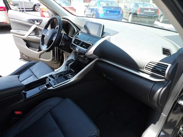 2019 Mitsubishi Eclipse Cross - Image 18 of 20