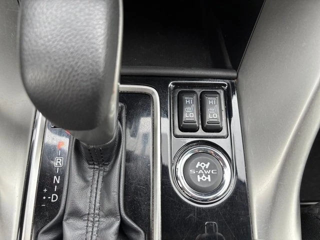 2019 Mitsubishi Eclipse Cross - Image 19 of 19