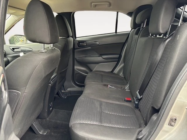 2019 Mitsubishi Eclipse Cross - Image 10 of 19