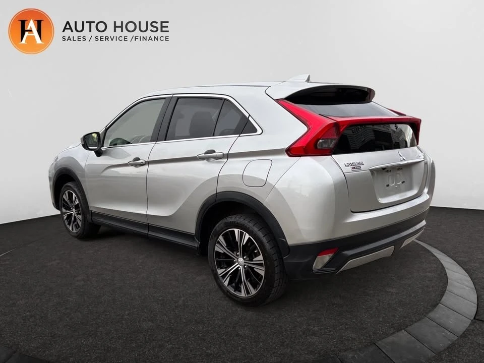 2019 Mitsubishi Eclipse Cross - Image 3 of 19
