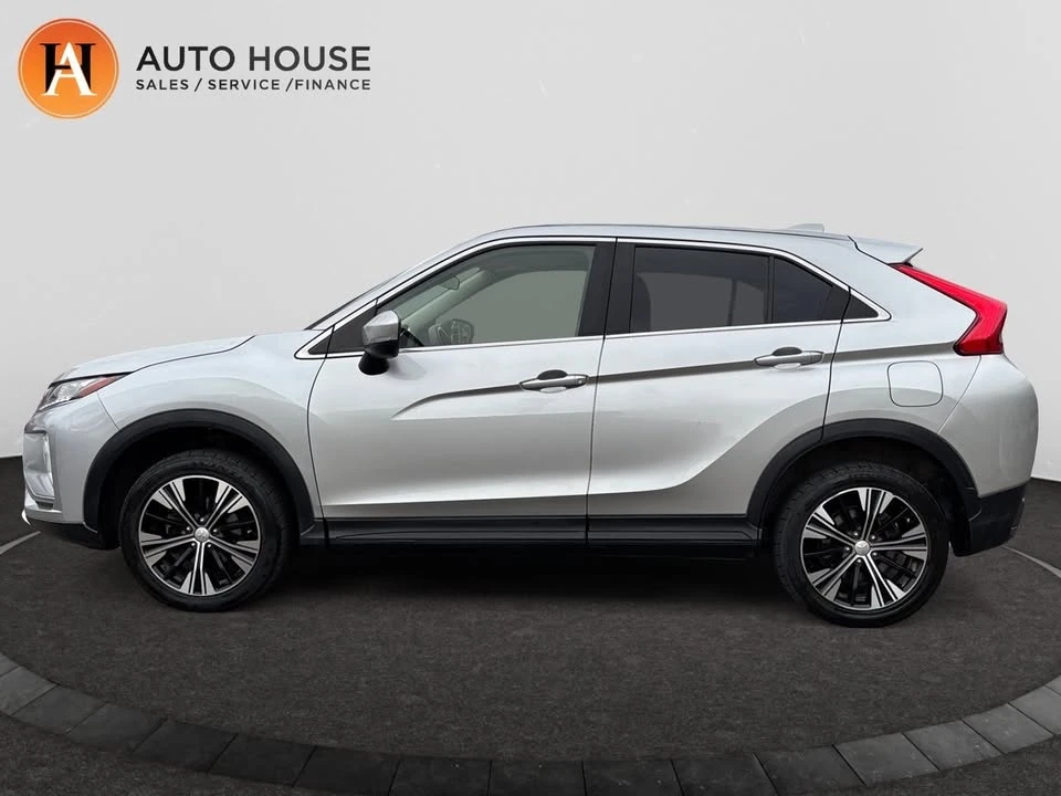 2019 Mitsubishi Eclipse Cross - Image 2 of 20