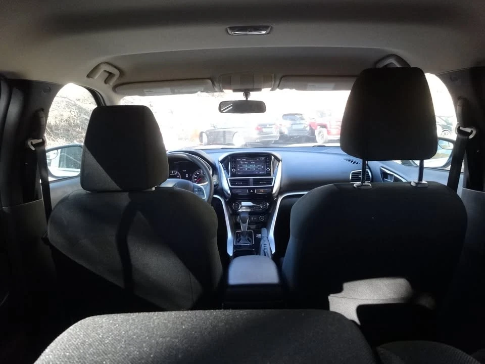 2019 Mitsubishi Eclipse Cross - Image 13 of 20