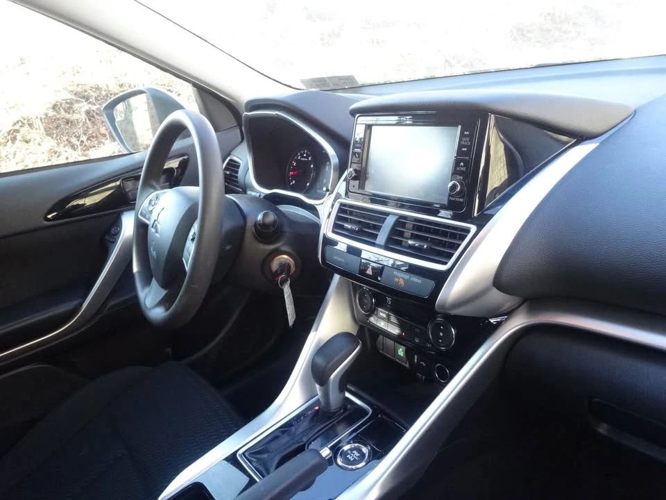 2019 Mitsubishi Eclipse Cross - Image 14 of 20