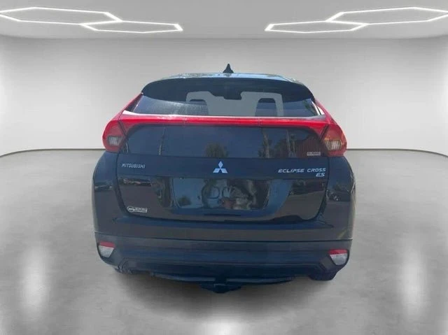 2019 Mitsubishi Eclipse Cross - Image 5 of 14