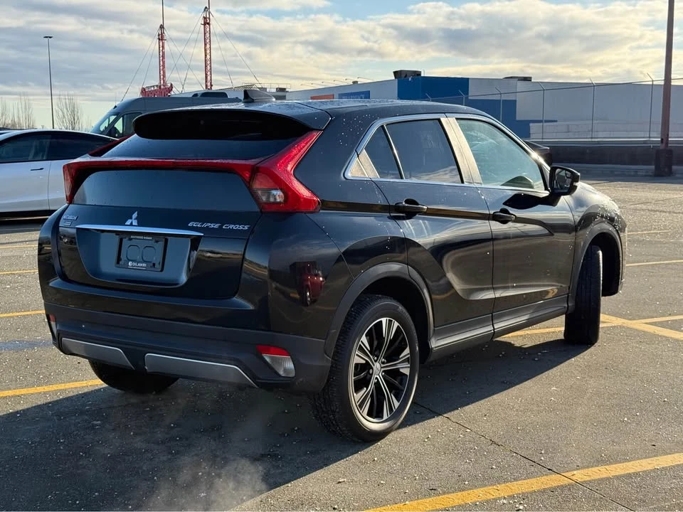 2019 Mitsubishi Eclipse Cross - Image 4 of 16