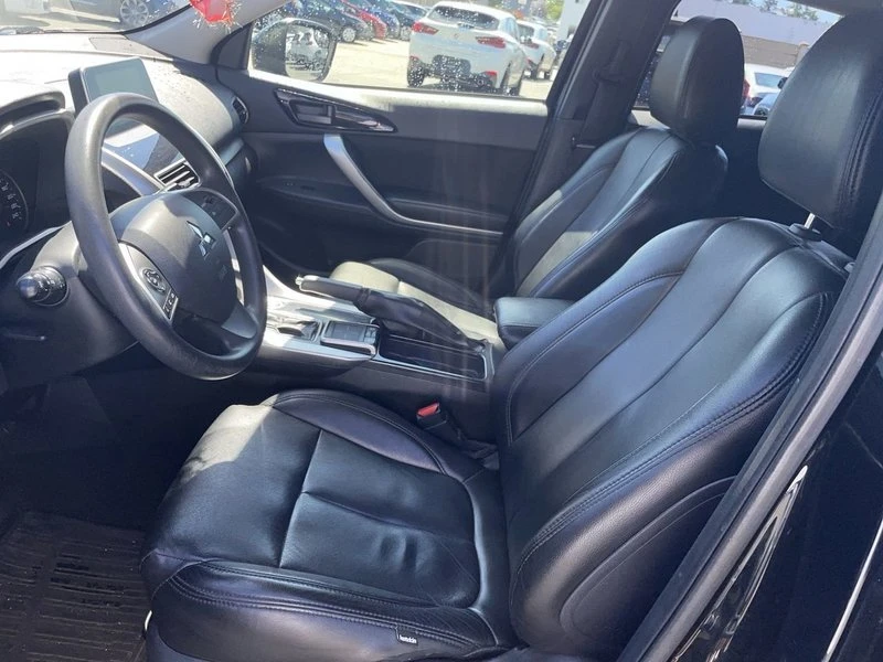 2019 Mitsubishi Eclipse Cross - Image 7 of 18