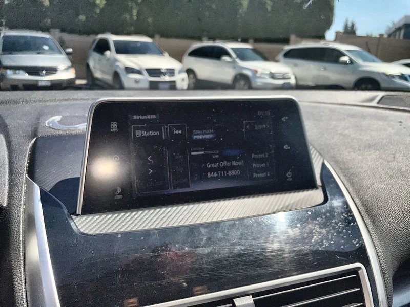 2019 Mitsubishi Eclipse Cross - Image 11 of 18