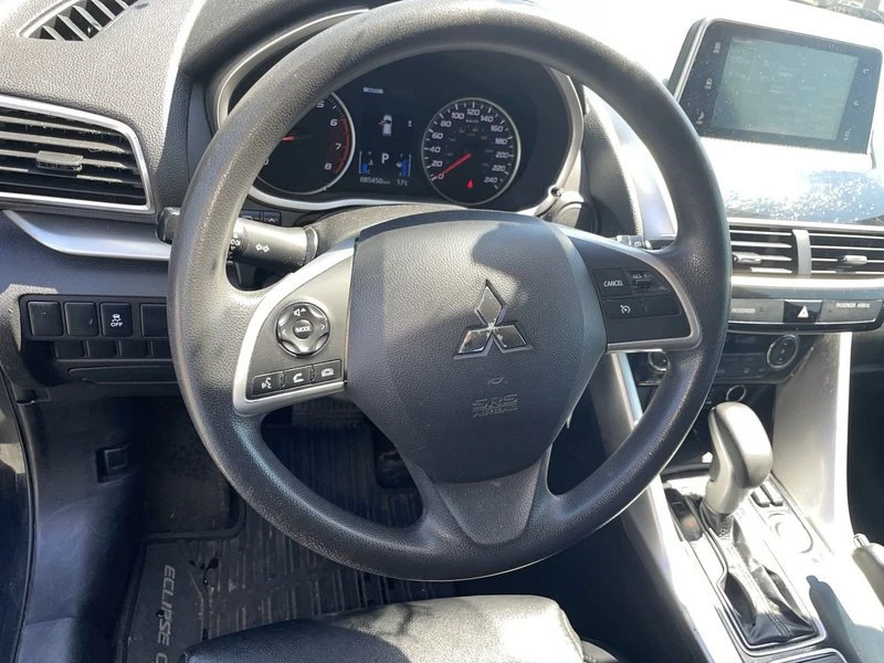 2019 Mitsubishi Eclipse Cross - Image 11 of 20