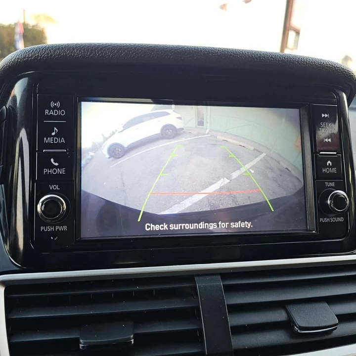2019 Mitsubishi Eclipse Cross - Image 13 of 16
