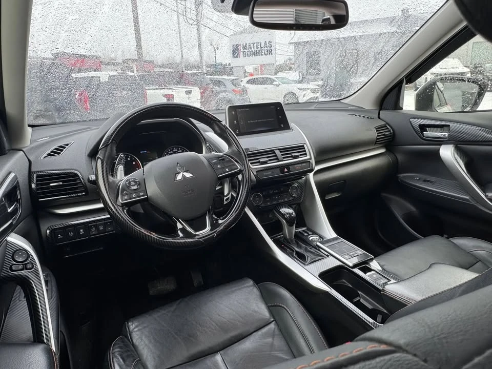 2019 Mitsubishi Eclipse Cross - Image 10 of 16