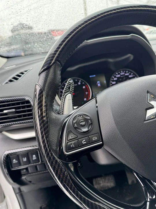 2019 Mitsubishi Eclipse Cross - Image 12 of 16