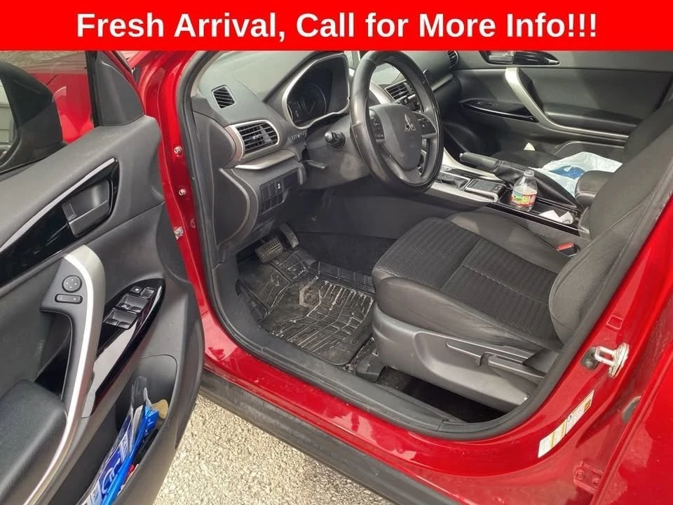 2019 Mitsubishi Eclipse Cross - Image 8 of 9