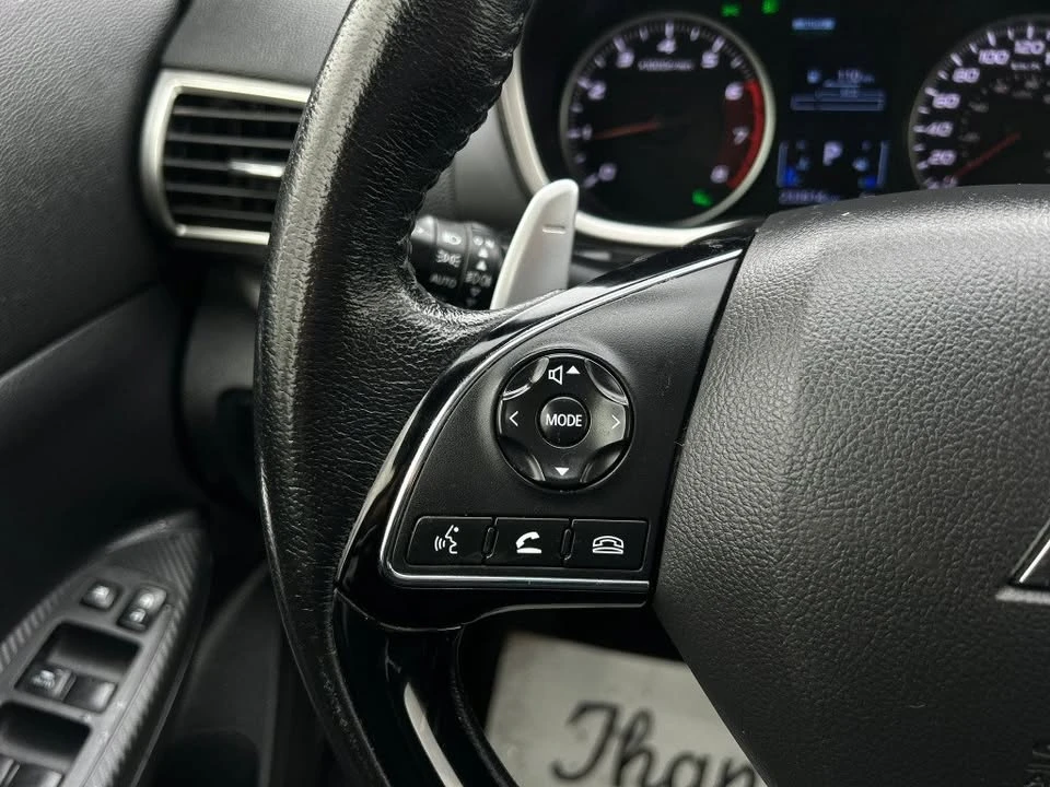 2019 Mitsubishi Eclipse Cross - Image 15 of 20