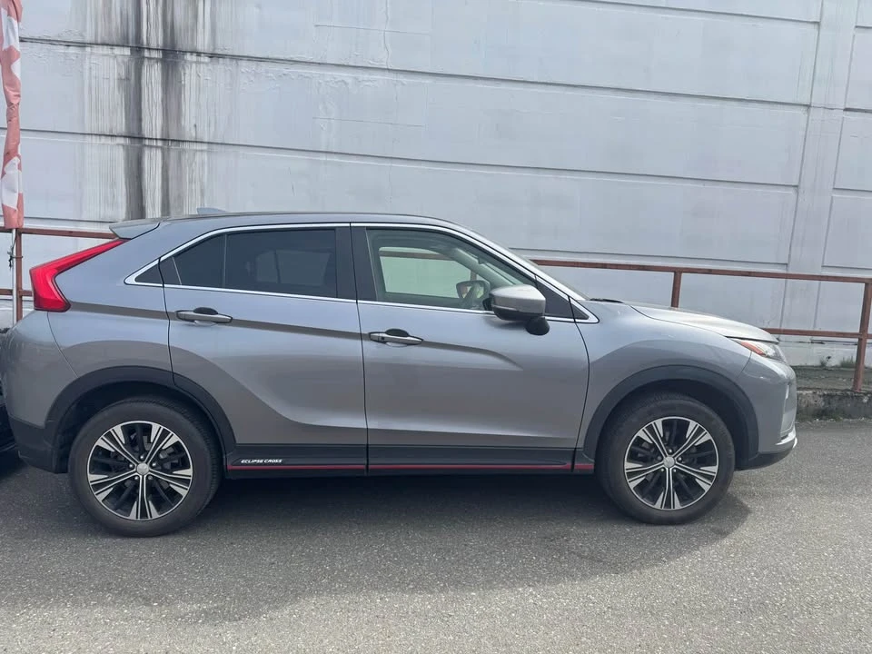 2019 Mitsubishi Eclipse Cross - Image 3 of 10