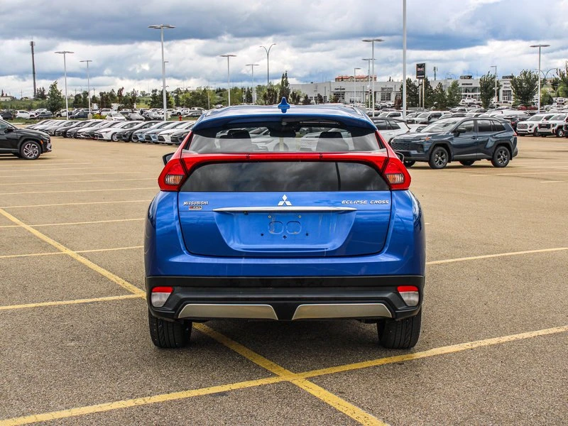 2019 Mitsubishi Eclipse Cross - Image 7 of 20