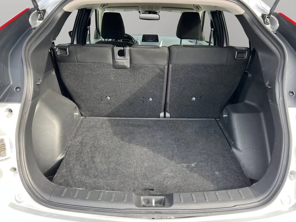2019 Mitsubishi Eclipse Cross - Image 11 of 20