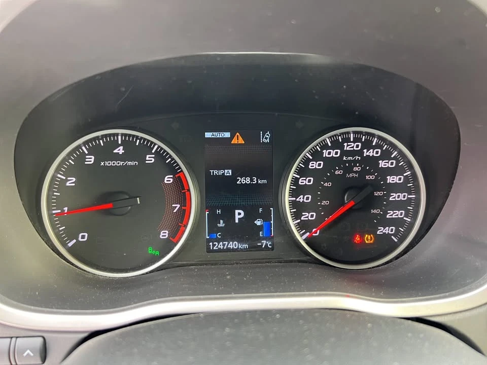2019 Mitsubishi Eclipse Cross - Image 15 of 20