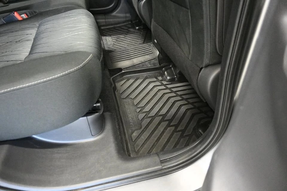 2019 Mitsubishi Eclipse Cross - Image 12 of 12