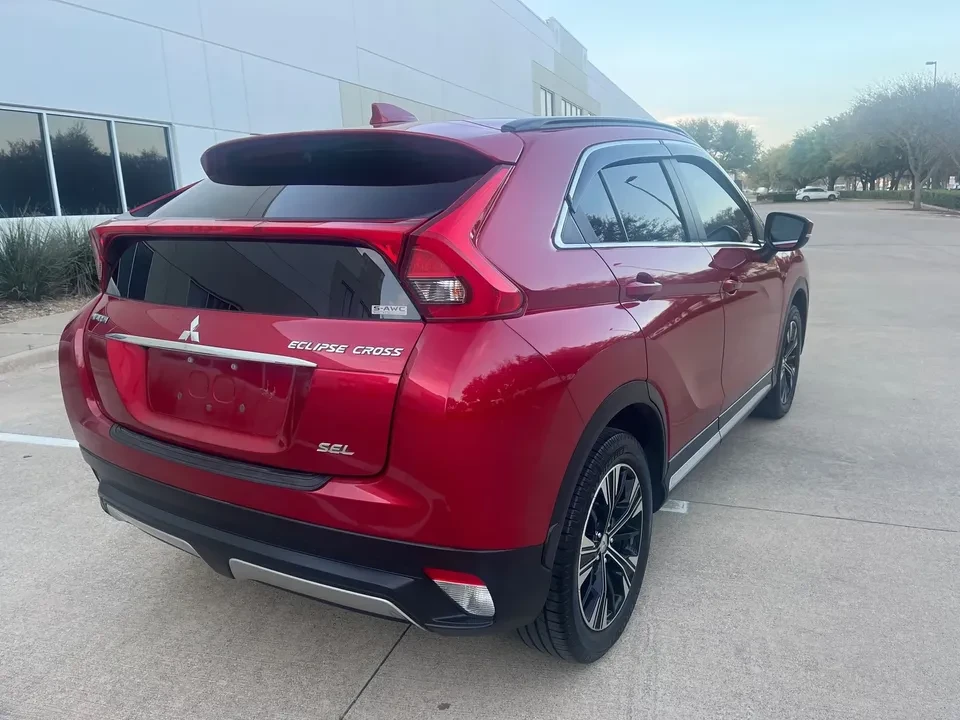 2019 Mitsubishi Eclipse Cross - Image 9 of 20
