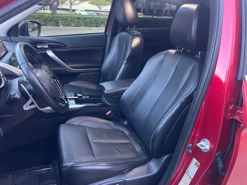 2019 Mitsubishi Eclipse Cross - Image 15 of 20
