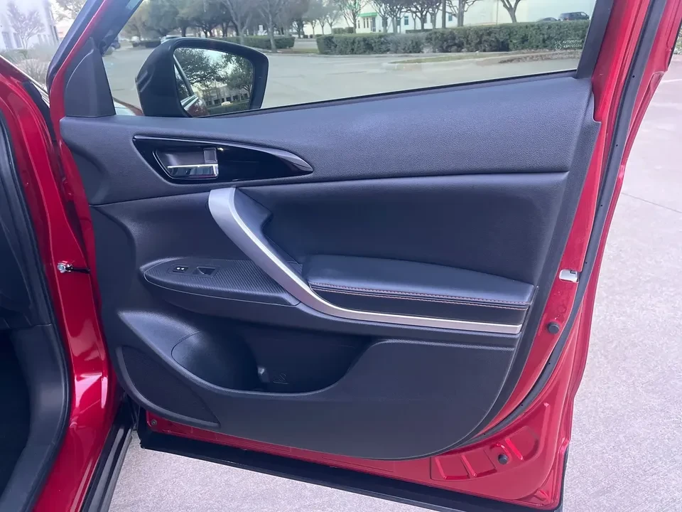 2019 Mitsubishi Eclipse Cross - Image 20 of 20