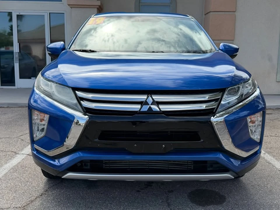 2019 Mitsubishi Eclipse Cross - Image 2 of 20