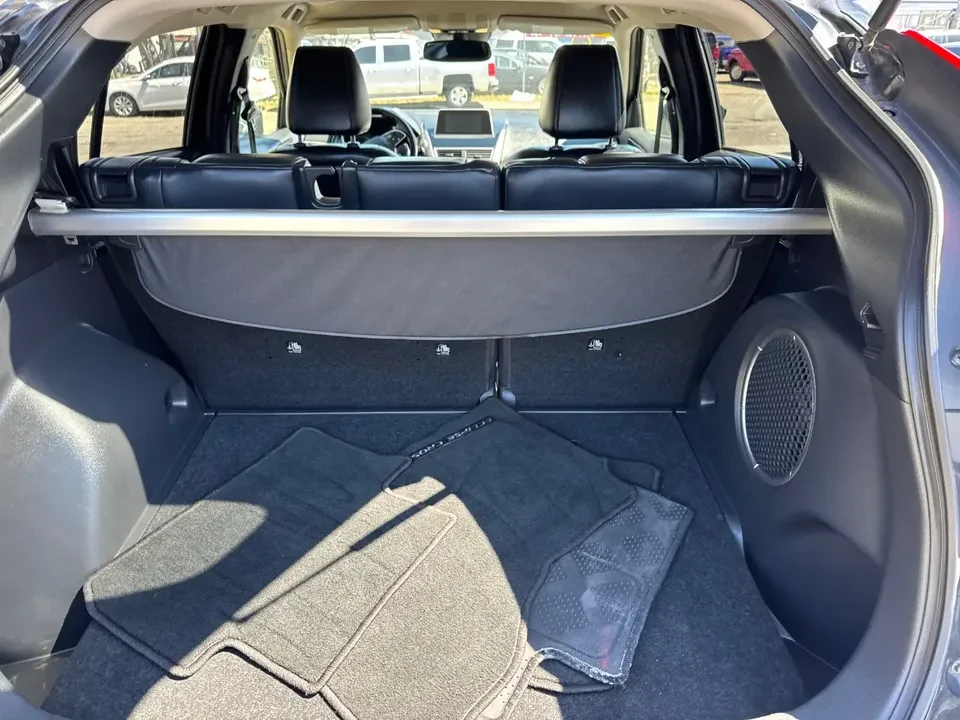 2019 Mitsubishi Eclipse Cross - Image 10 of 20