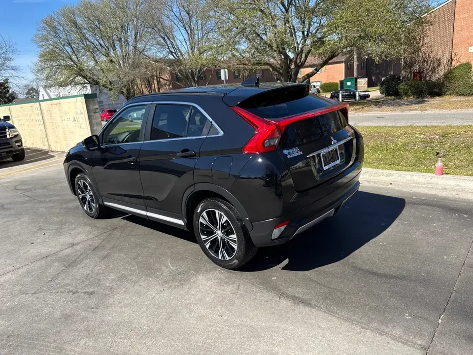 2019 Mitsubishi Eclipse Cross - Image 2 of 20
