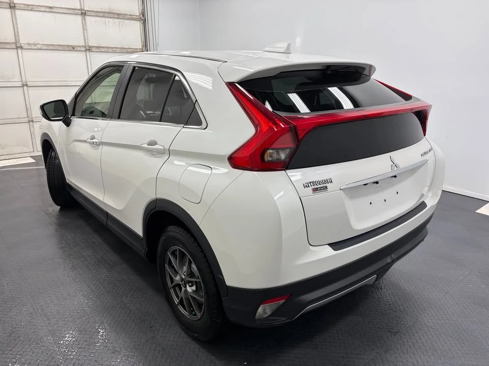 2019 Mitsubishi Eclipse Cross - Image 5 of 12