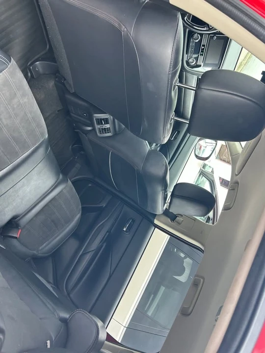 2019 Mitsubishi Outlander - Image 9 of 12