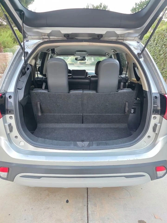2019 Mitsubishi Outlander - Image 7 of 18