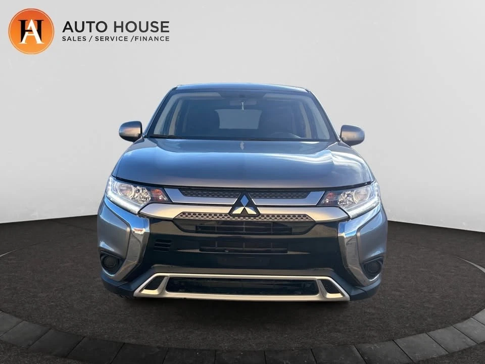 2019 Mitsubishi Outlander - Image 8 of 19