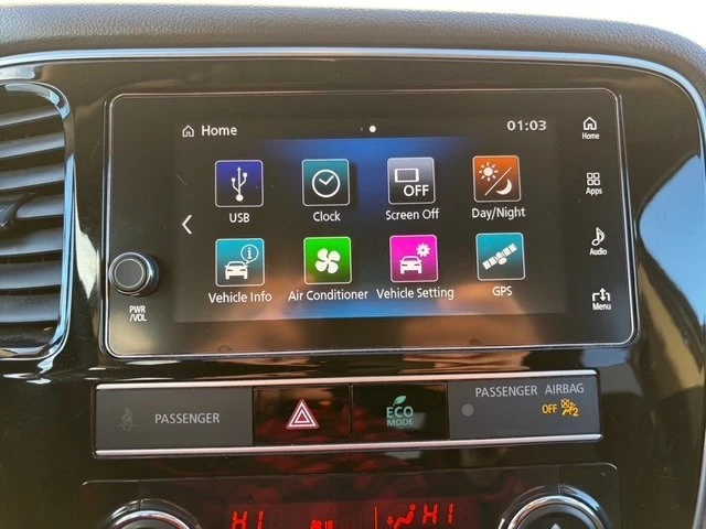 2019 Mitsubishi Outlander - Image 16 of 19