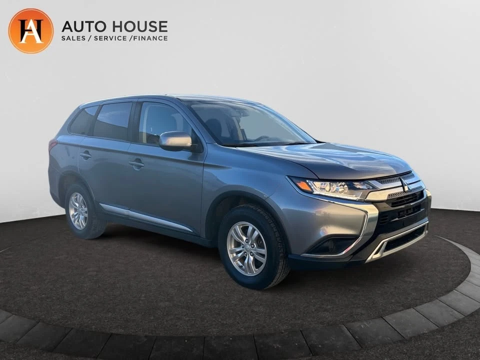 2019 Mitsubishi Outlander - Image 7 of 19