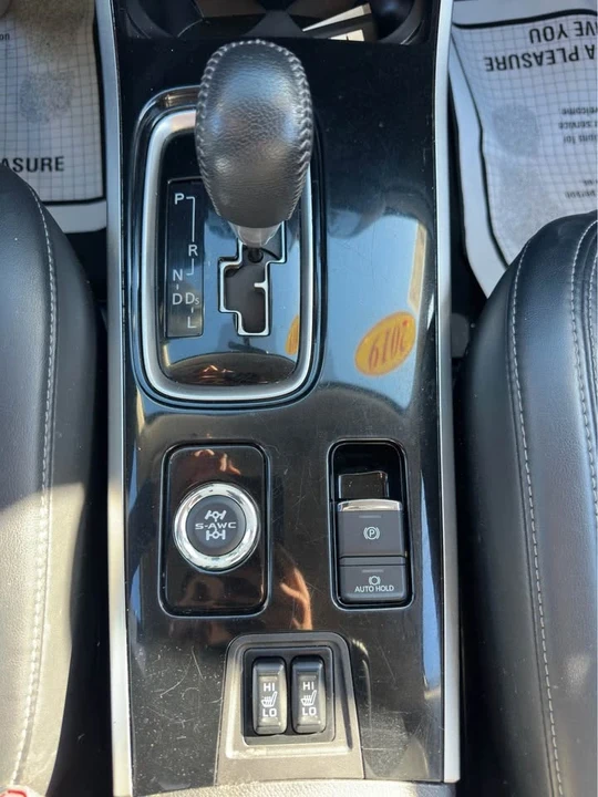 2019 Mitsubishi Outlander - Image 16 of 16
