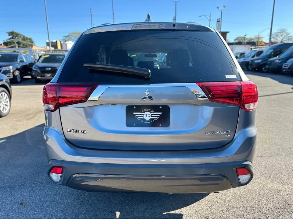 2019 Mitsubishi Outlander - Image 5 of 16