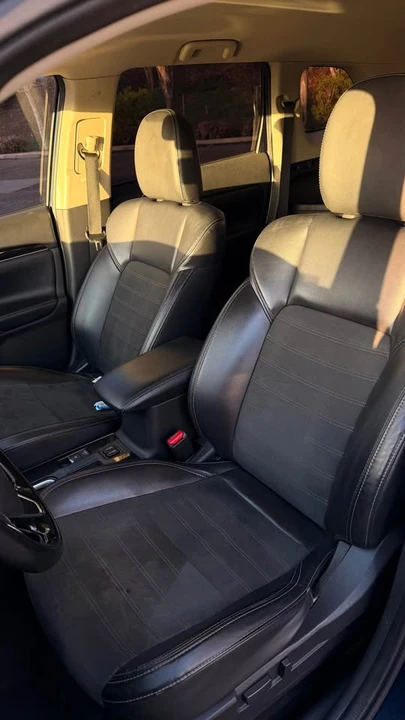 2019 Mitsubishi Outlander - Image 7 of 17