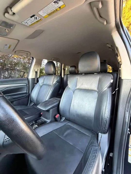 2019 Mitsubishi Outlander - Image 6 of 15