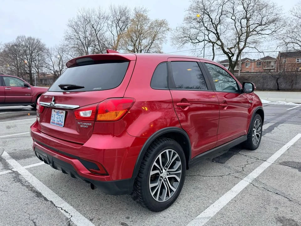 2019 Mitsubishi Outlander - Image 7 of 19