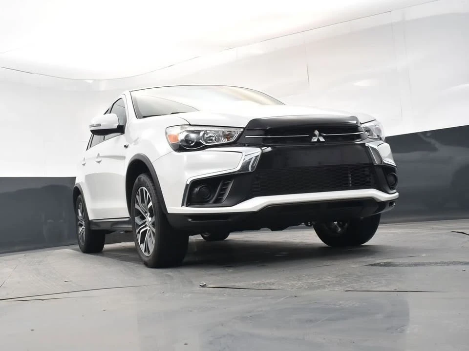 2019 Mitsubishi Outlander - Image 16 of 18