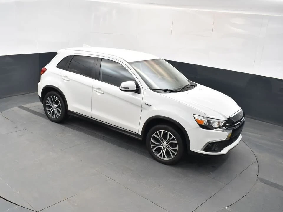 2019 Mitsubishi Outlander - Image 18 of 18