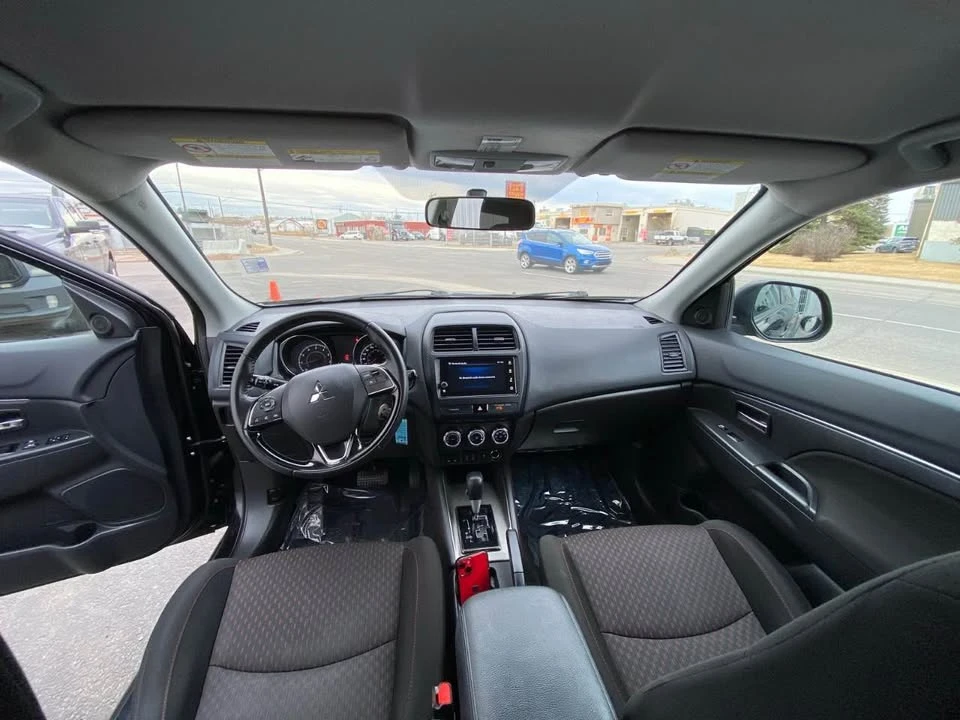 2019 Mitsubishi RVR - Image 4 of 10