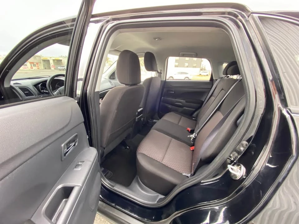 2019 Mitsubishi RVR - Image 6 of 10