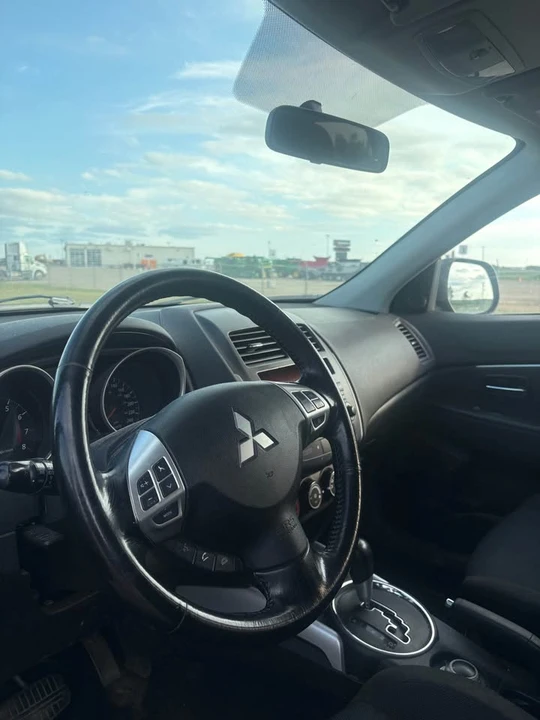 2019 Mitsubishi RVR - Image 5 of 8