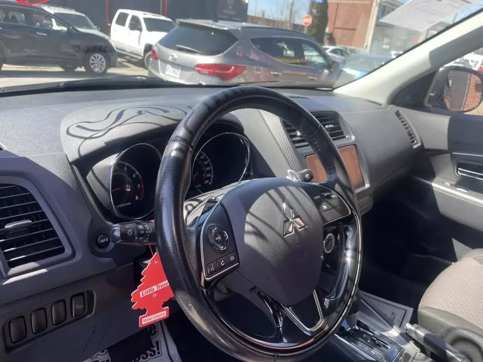 2019 Mitsubishi RVR - Image 10 of 16
